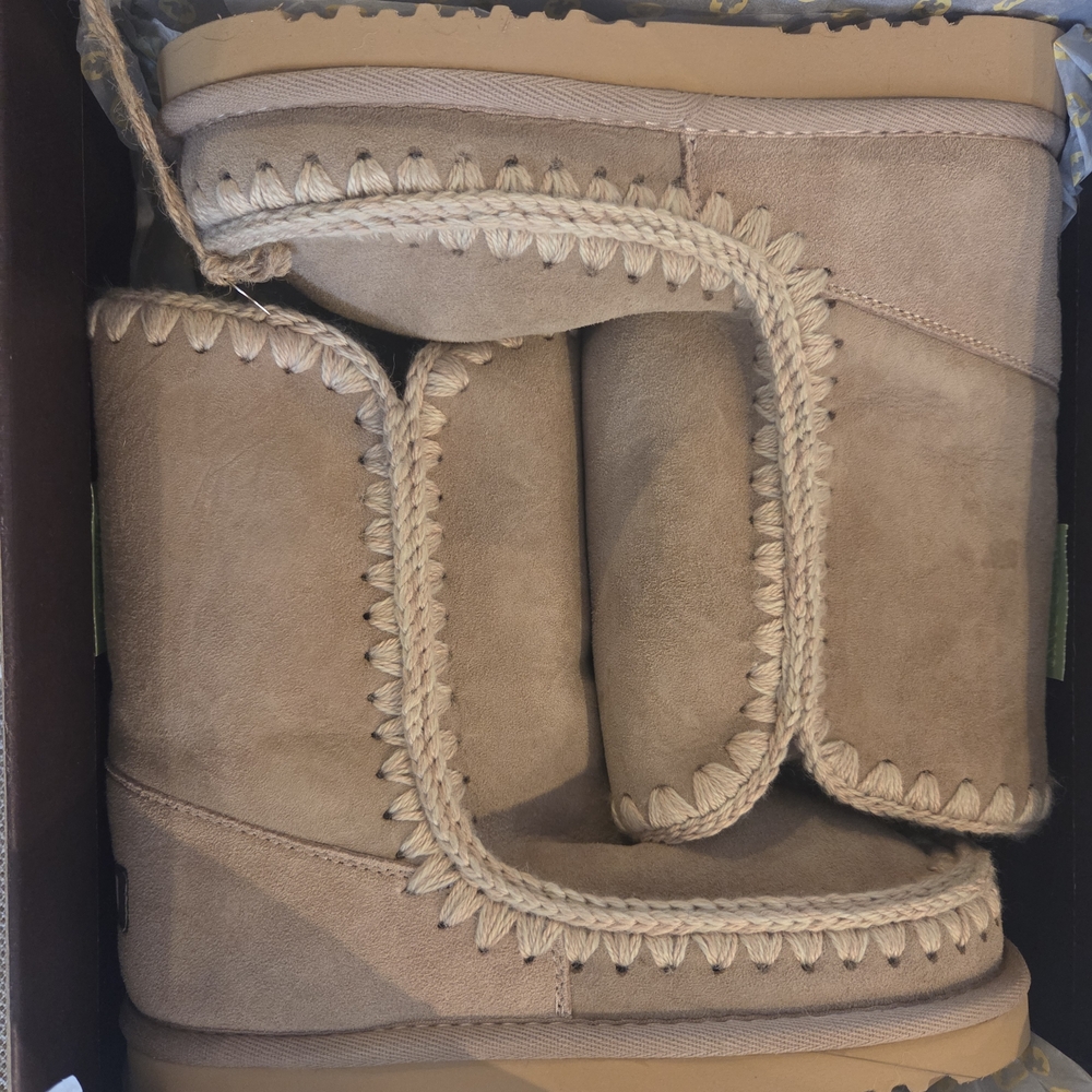 Mou Tan Ankle Boots